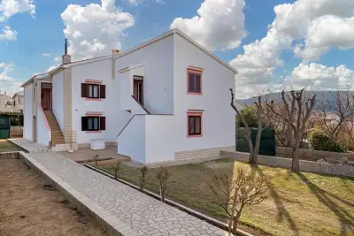 Image de Appartement incroyable à Pag avec Wi-Fi