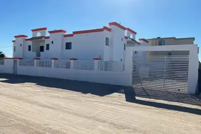 Image de 8 Bdrm/8 Bath Party House near Sandy Beach - Up to 30 guests! ! Holiday specials