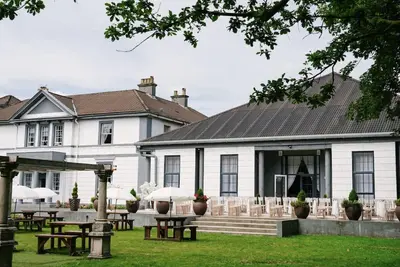 Image de Room 3 -  Manor Park Country House, Wales Perfect for Families