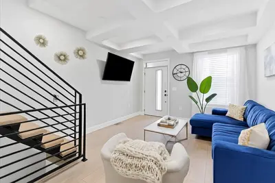 Image de South Philadelphia Stadium District Luxury 3br 3ba Home