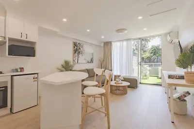 Image de The Maison Bliss – Coastal Comfort with free parking in Manly!