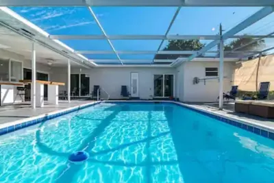 Image de Perfect Family Getaway: 5br Home w/ Heated Pool