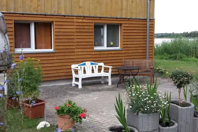 Image de Großzügige Ferienwohnung mit toller Aussicht by Interhome