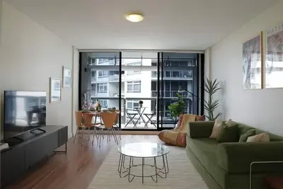Image de Modern Apartment in Barangaroo • Waterfront location with Harbour Balcony Views