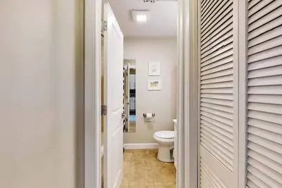 Image de Chic River North Retreat