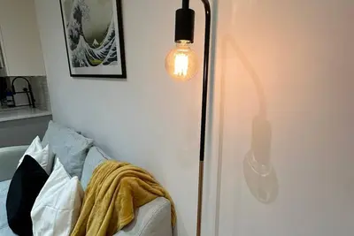 Image de The Hideaway Haven avec enregistrement automatique privé