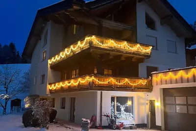 Image de Appartement 'Wildschön' avec vue sur la montagne, jardin commun et Wi-Fi