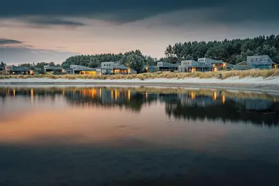 Image de The 6-person Villa Comfort features a comfortable and stylishly furnished interior, views of the landscape, perfect for children.