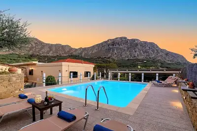 Image de Berghütte \"Cretan Kera\" mit privatem Pool by Interhome