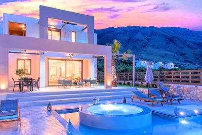 Image de \"Minaos8\" mit privatem Pool by Interhome