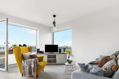 Image de Landungsbrücke 28 - 1st row on the water, infrared cabin, whirlpool, terrace