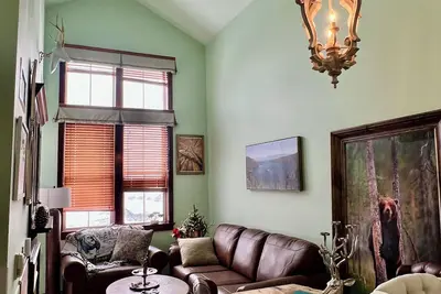 Image de Slope side Luxury Condo at Allegheny Springs, Snowshoe Village Center