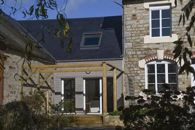 Image de Maison tout inclus avec sauna à venir - Animaux acceptés