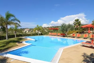 Image de Residence La Luna nel pozzo - Appartamento Ortensia by Interhome