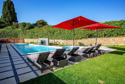 Image de Lotus Villa 2 à Albufeira – Villa traditionnelle avec piscine privée près de la plage