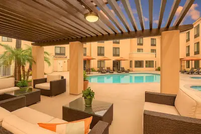 Image de Moments from the Beach | Free Breakfast & Pool