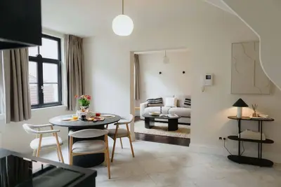 Image de Stylish Duplex Getaway in the Heart of Antwerp