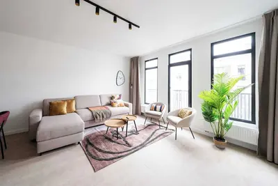 Image de Spacious City Getaway for 8 in Antwerp