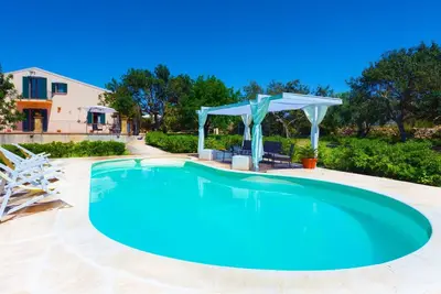 Image de Ferienvilla 'Mamma Ginevra' mit privatem Pool by Interhome