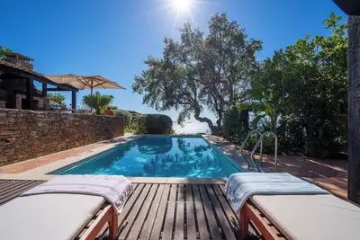 Image de Villa d’architecte d’exception sur les hauteurs de Le Rayol