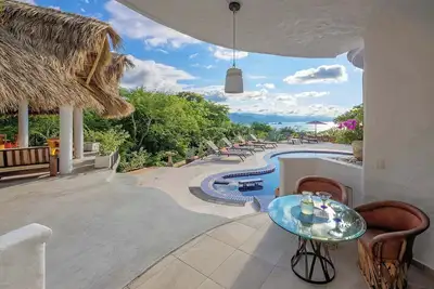 Image de Please Inquire Before Booking – Luxury Villa