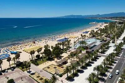Image de Große Wohnung in Salou by Interhome