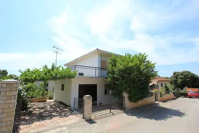 Image de Maison Paulina (73666-K1) - Banjole