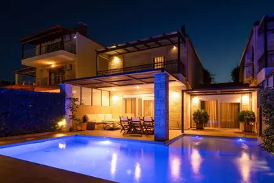 Image de Sunny Exclusive Dio in Chaniotis