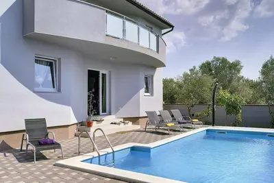 Image de Villa Amber (V3551-K1) - Vodnjan