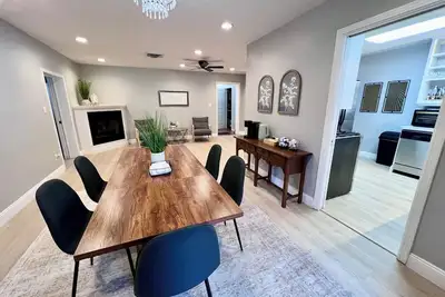Image de Enjoyable 3-bedroom House with Ac in Downtown Lakeland