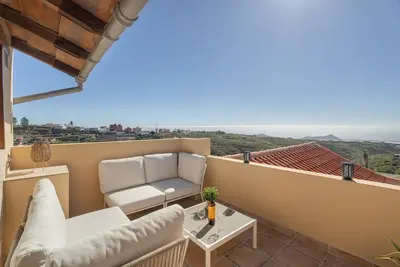 Image de Studio de vacances « Mirador Amanay » avec vue sur mer, Wi-Fi et climatisation
