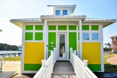 Image de The Oyster Farm Marina: The Jetty