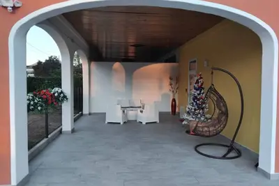 Image de Detached house with private parking 250 meters from the spa train station