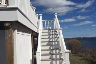 Image de Cozy cottage on the water