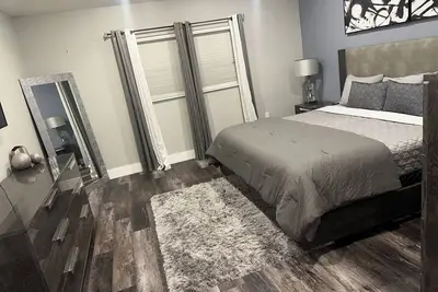 Image de Beautiful Townhome in private neighborhood near Hardrock Stadium