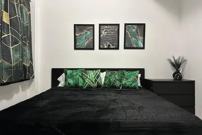 Image de Unit 5 Cozy Apartment with walking distance from bars, restaurants and beach