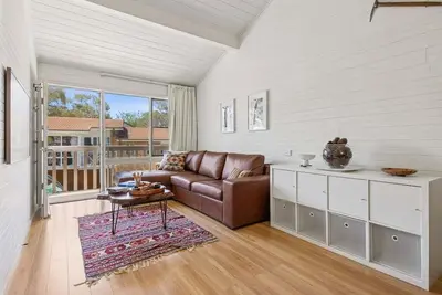 Image de Cosy Cobbon - Steps from the lake, ideal for small families
