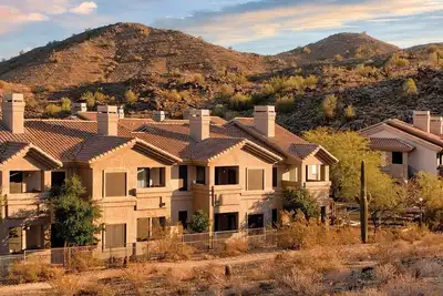 Image de January 7 - 9, 2026 Fiesta Bowl Special - Resort 3 Bdr/Sleeps 8