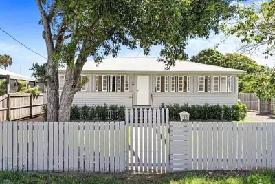 Image de Queen on King – Coastal Queenslander Cottage