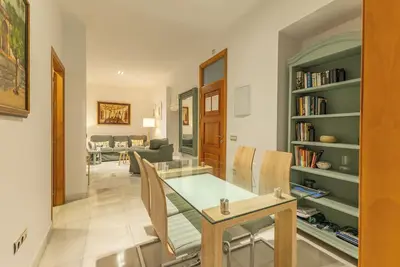 Image de Fuente de plata, centre historique, patios, plain pied