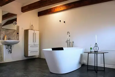 Image de Modern vacation apartment in the island town of Malchow with spacious furnishings by the lake