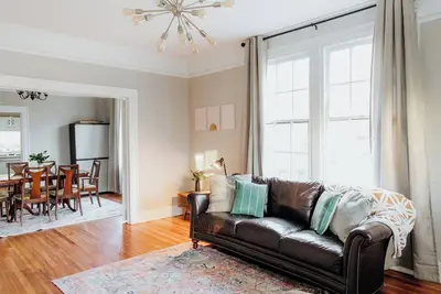 Image de Bright & Cozy 3br | Pet-Friendly
