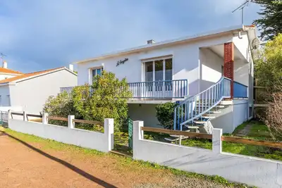 Image de Maison familiale au centre de Fromentine avec terrasse privée, Wi-Fi et climatisation