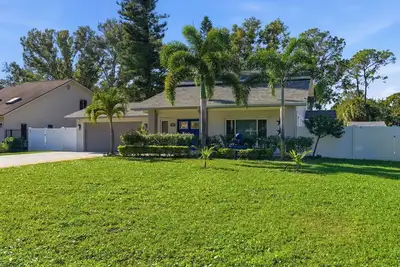 Levine's Spacious Clearwater Retreat with Pool