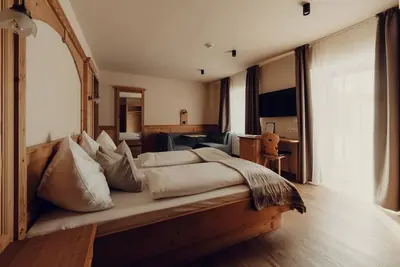Image de Chambre 'Murrer Familienzimmer 108' avec vue sur la montagne, jardin commun et Wi-Fi