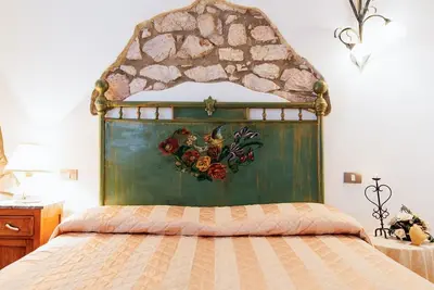 Image de Appartement 'Lillastro - Il Portico' avec jardin partagé, Wi-Fi et climatisation