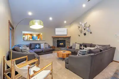 Topf16-New Sunriver Vacation Home