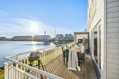 Image de Anna's home by the sea