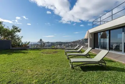 Image de Villa Jamboeiro by LovelyStay