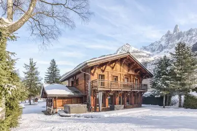Image de Grand chalet de 4 chambres idéalement situé proche de Chamonix